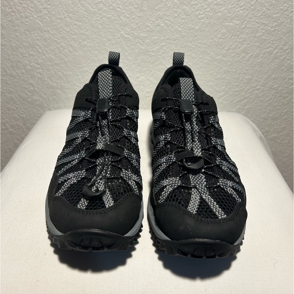 Brand New Women’s Merrell Wildwood Aerosport mesh hiking shoes in black - Picture 3 of 4